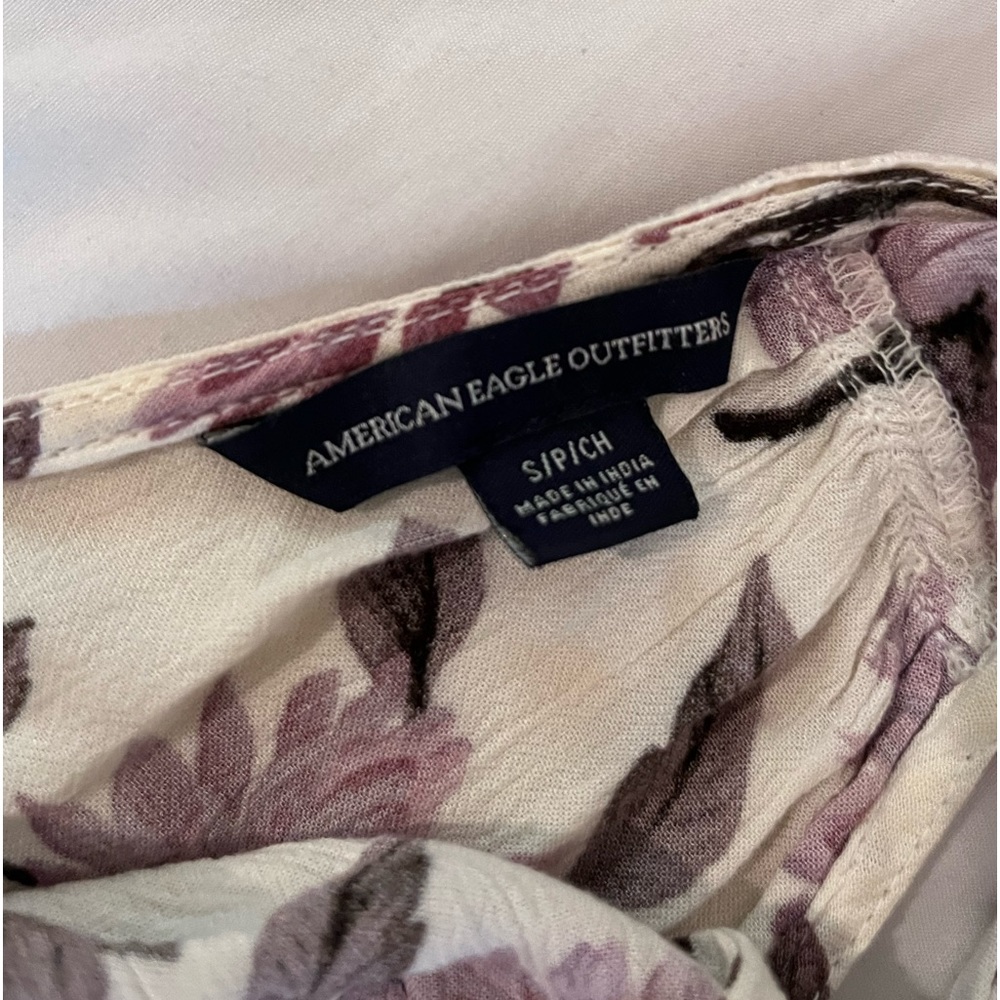 American Eagle Top - Picture 3 of 3